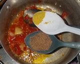 A picture of step 9 of Yam and egg with cabbage source.