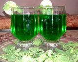 A picture of step 2 of Quice Lemonade Mint Sprig Drink #Cookpadapp #Drink_Competition.