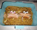 Foto langkah ke 7 dari resep Spaghetti goreng bekal anak.
