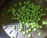 A picture of step 3 of Green vegetable rice.