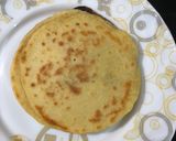 A picture of step 3 of Rava veg Mayonaisse sandwich.