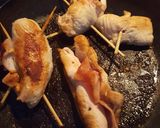 Foto del paso 2 de la receta: Rollitos de pollo con jamón