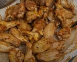 Ragacsos csirkeszárnyak recept fázis 7 fotója