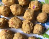 A picture of step 3 of Yam balls.