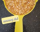 A picture of step 1 of Stuffed Moong dal chilla.