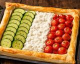 Foto del passaggio 2 della ricetta Torta salata tricolore