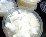 Foto langkah ke 2 dari resep Pudding Kelapa Muda.