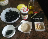 Foto del paso 1 de la receta: Tapenade de aceitunas negras, alcaparras, maíz y miso