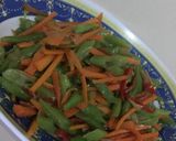 Foto langkah ke 3 dari resep Tumis Buncis Wortel.