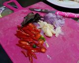 Foto langkah ke 2 dari resep Tumis daun pepaya jepang.