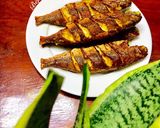 Hình bước làm 3 của món Cá Đỏ Muối Cà Ri Sả Chiên