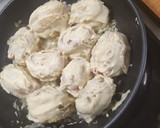 Foto del paso 6 de la receta: Patatas rellenas pavo queso al vino tinto rebozado tempura. 🥔🦚