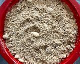 A picture of step 4 of Apple Cake with Cinnamon Almond Crumble.