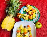 A picture of step 2 of Fruit kebab🍍🥕🍏.