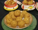 अखरोट और बादाम के लड्डू (akhroot aur badam ke laddu recipe in hindi) रेसिपी चरण 7 फोटो
