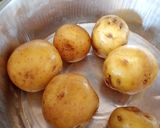Foto del paso 1 de la receta: Papitas colombianas en la freidora de aire