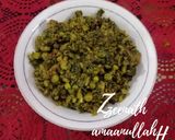 A picture of step 4 of Paalak Kheema with Green Peas.