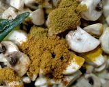 A picture of step 3 of Mushroom Sukka.