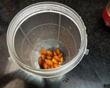 A picture of step 2 of Almond sukeli smoothie.