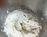 Une image de l'étape 4 de Tarte à la framboise et chantilly mascarpone/framboise, sablé breton.