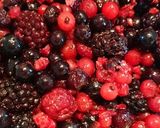 Erdei gyümölcsös torta bögrésen recept fázis 3 fotója