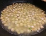 A picture of step 2 of Chickpea and mussel soup with homemade croutons.