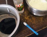 A picture of step 1 of Home made cream cheese with powdered milk.