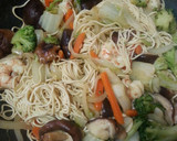 Foto del paso 10 de la receta: Salteado de fideos chino