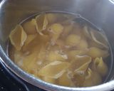 Une image de l'étape 1 de Conchiglionis farcis au boeuf.