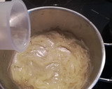 Foto del paso 1 de la receta: Empanada de cebolla caramelizada y verduras