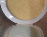 A picture of step 2 of Pineapple cake.
