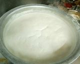 A picture of step 3 of White gravy.