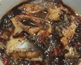 Foto langkah ke 4 dari resep Patin Masak Kecap Pedas.