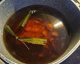A picture of step 3 of Bubur Sum Sum (Indonesian Sweet Coconut Rice Porridge).