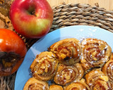 Foto del paso 3 de la receta: Rollitos con dulce de caqui y manzana 🍥🍎