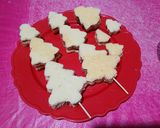 Foto del paso 3 de la receta: Arbolitos navideños en palitos 🎄🤶🎅🎄