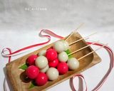 Foto langkah ke 5 dari resep Dango Mochi Merah Putih.