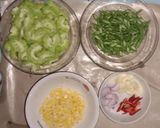 Foto langkah ke 1 dari resep Tumis pare | sayur pahit penggugah selera makan.
