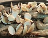 Foto del paso 6 de la receta Medallones de merluza al vino con langostinos Monsieur Cuisine