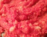 Foto del paso 4 de la receta: Ñoquis de remolacha rellenos + salsa de morrón al curry