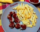 Φωτογραφία βήματος 2 της συνταγής 💖 Currywurst mit Pommes frites (Currywurst με τηγανητές πατάτες) (Γερμανική συνταγή)