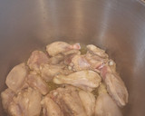 Foto del paso 1 de la receta: Pollo estofado al estilo Juan