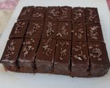 Foto langkah ke 5 dari resep Chocolate Cake Ganache.