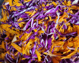 Foto del paso 2 de la receta: Ensalada para tacos de camarón