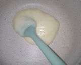 Foto langkah ke 1 dari resep Mochi isi Wafer Caramel (#18).
