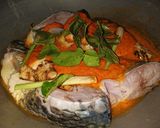 Foto langkah ke 2 dari resep Gulai ikan mas.