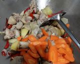 Foto langkah ke 2 dari resep Tumis Sawi Putih Kuah Bening.