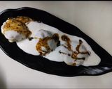A picture of step 4 of Dahi vada.
