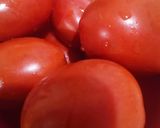 A picture of step 1 of Tomato gravy.