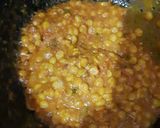 A picture of step 6 of Fry Chana daal karahi.